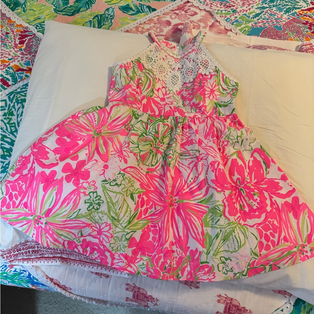 Lilly Pulitzer Pink Sundress with Halter Neckline and Sleeveless Design